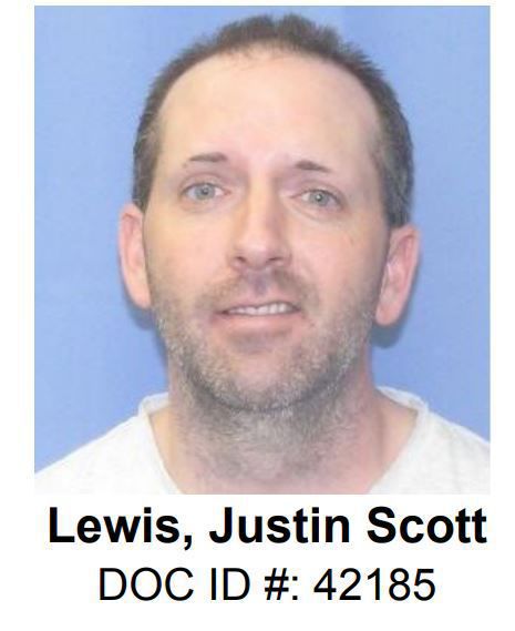 Lewis, Justin Scott